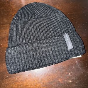 Men warm hats nice and warm for winner